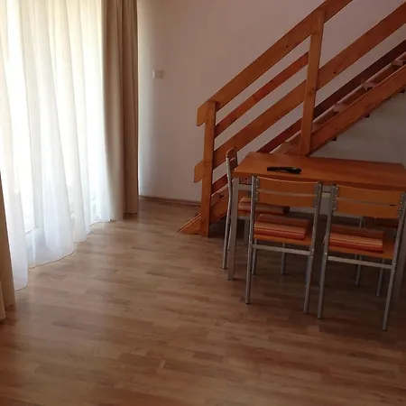 Lovagvár